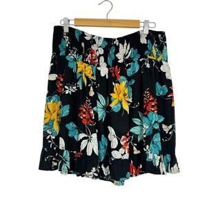 City Chic Black Floral Mini Skirt Womens 16 Pull On Stretch Waist Casual Crinkle